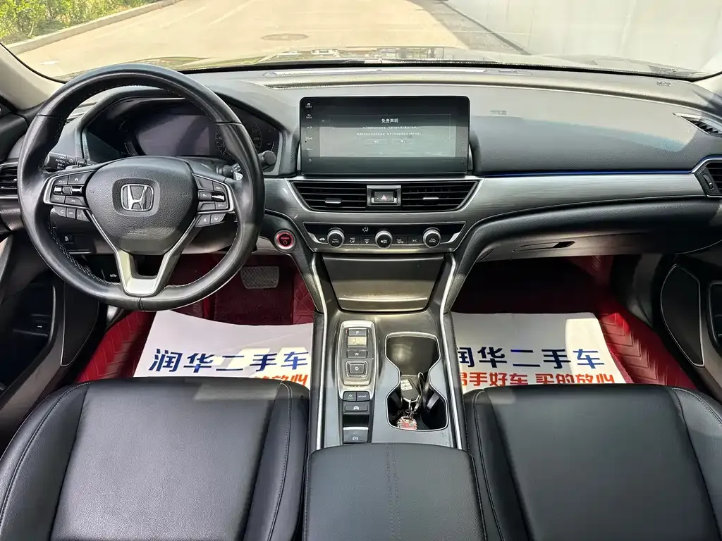 Honda Accord — фото 8