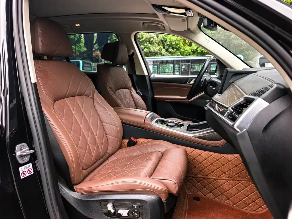 BMW X7 2023 из CN, фото 3