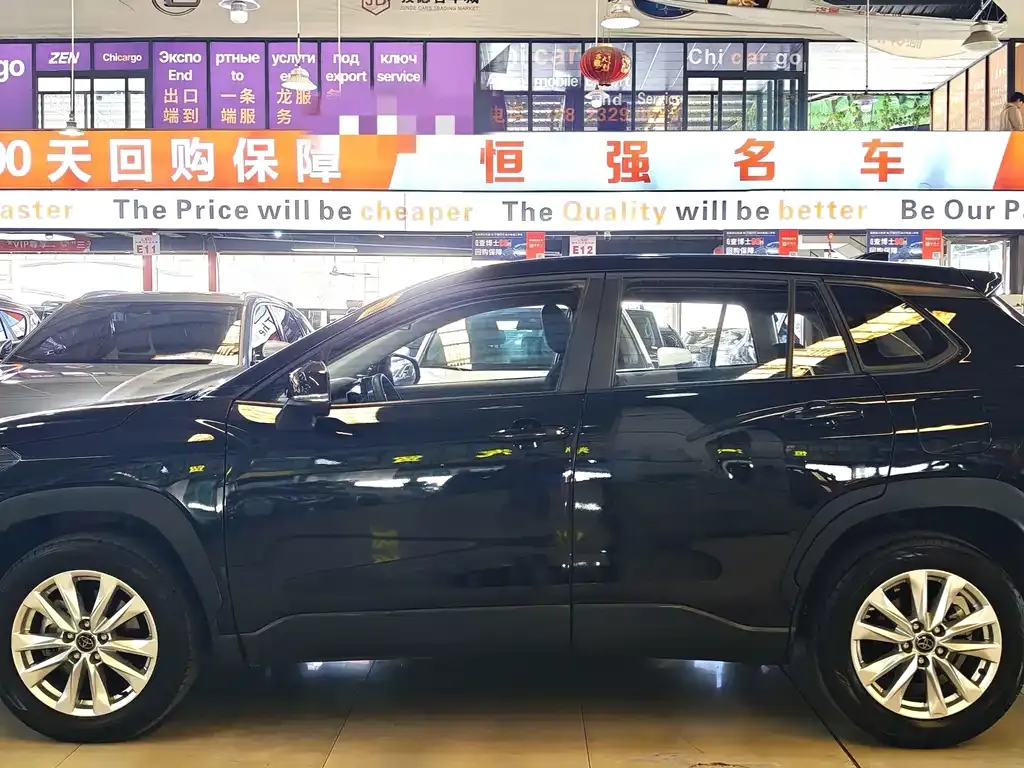 Toyota Corolla Cross — фото 6