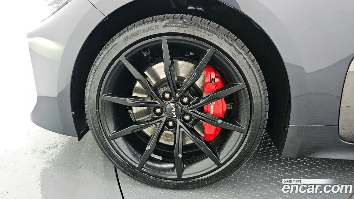 Kia Stinger 2023 из KR, фото 9