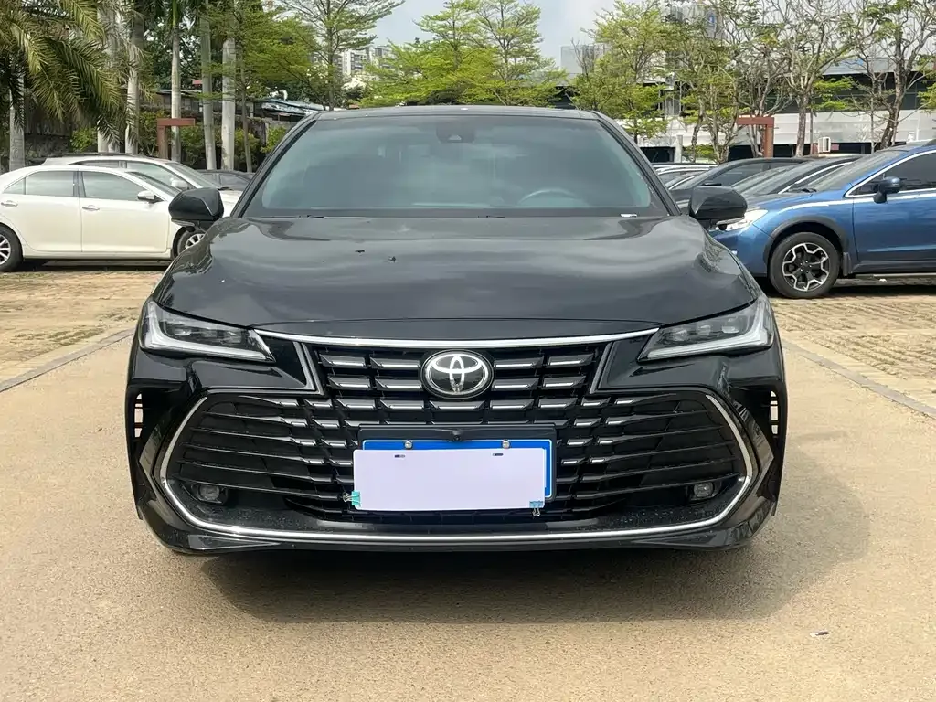 Toyota Avalon — фото 7