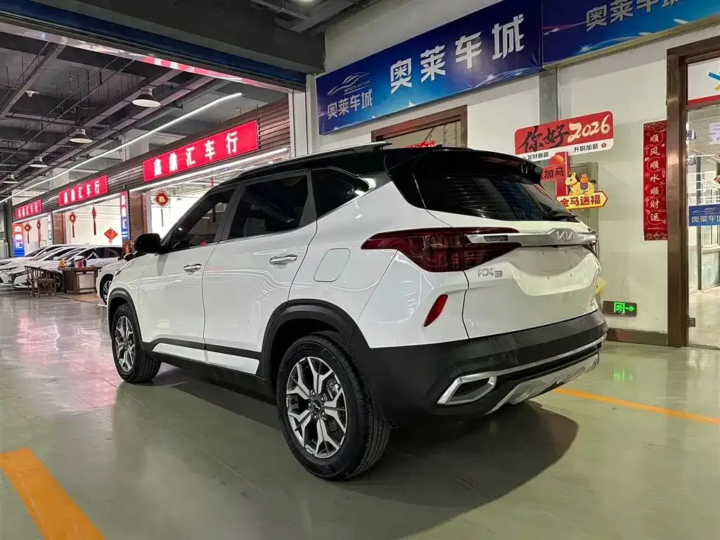 Kia KX3 2023 из CN, фото 5