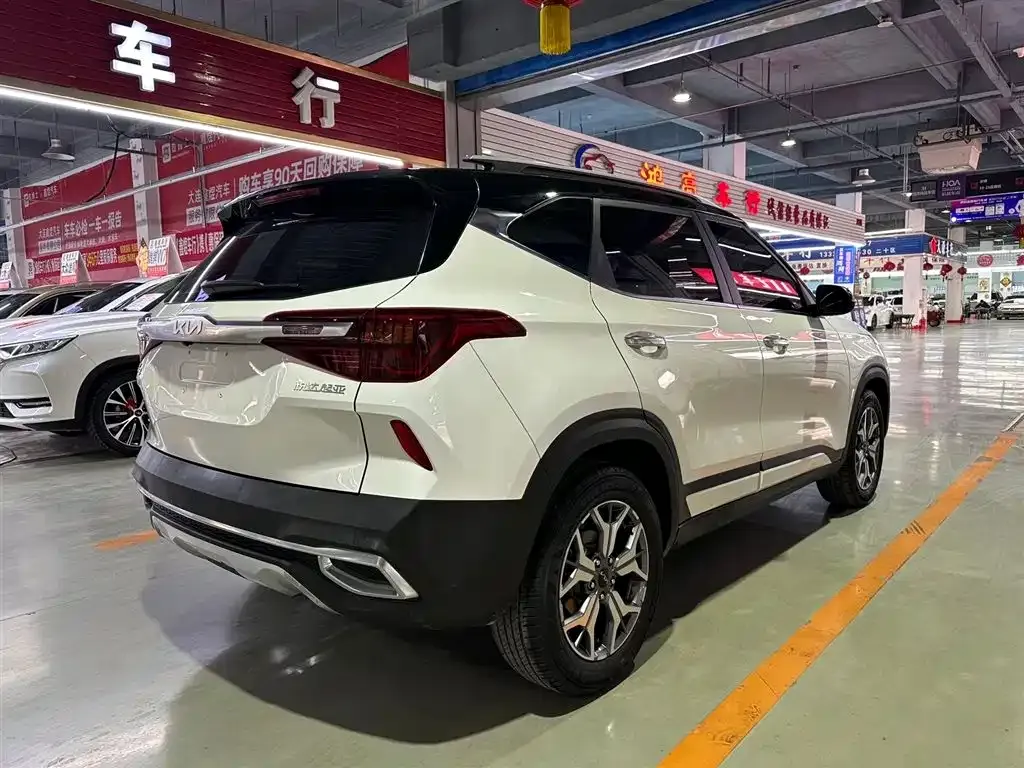 Kia KX3 2023 из CN, фото 2