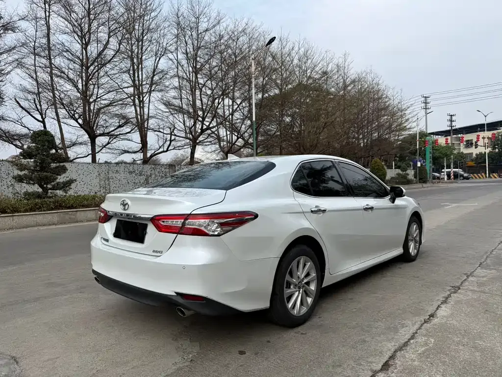 Toyota Camry 2022 из CN, фото 7