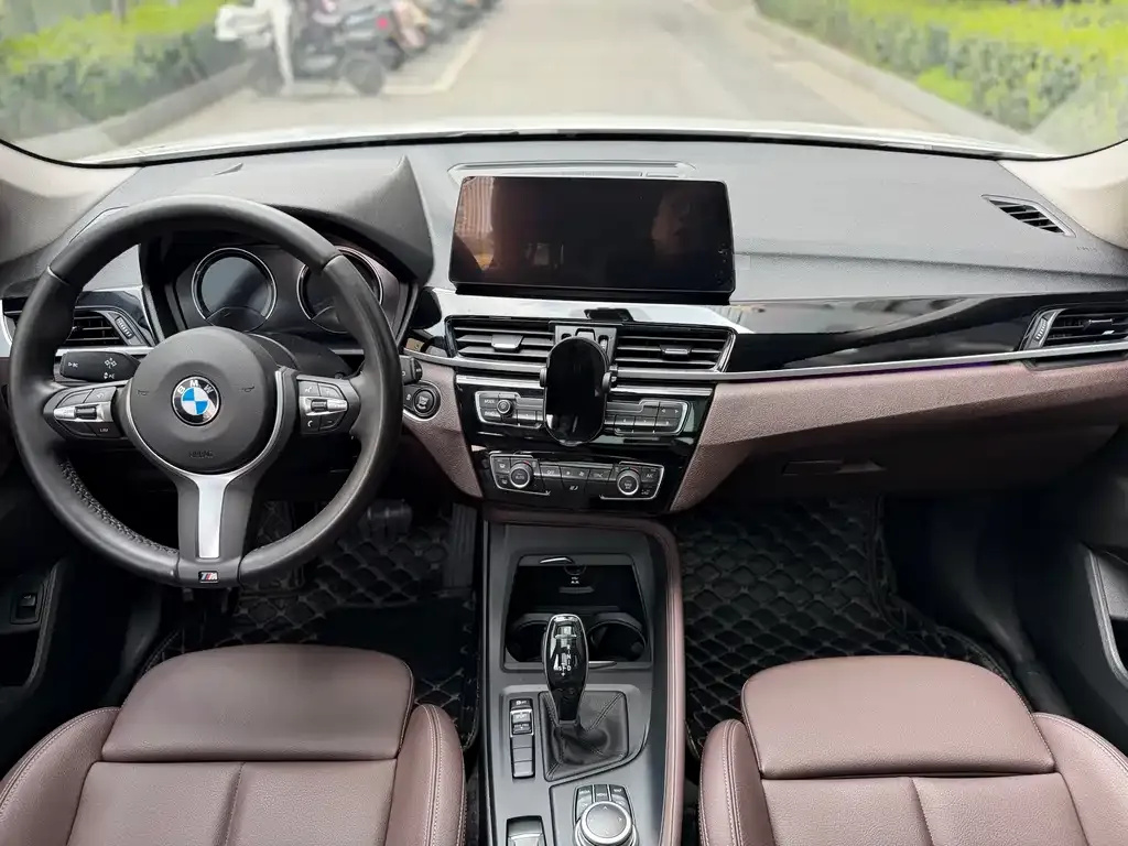 BMW X1 2022 из CN, фото 2