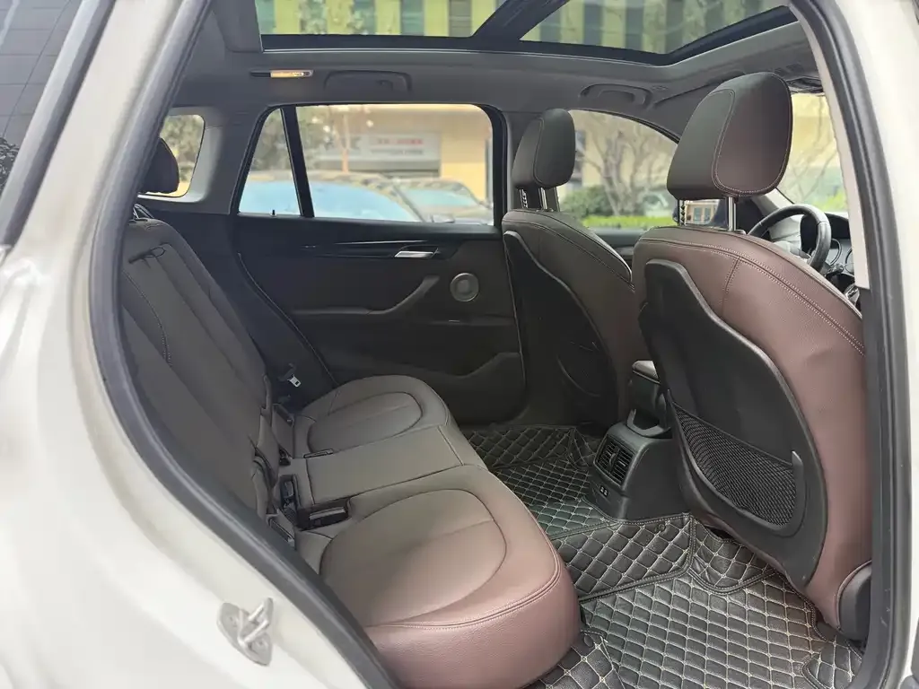 BMW X1 2022 из CN, фото 7