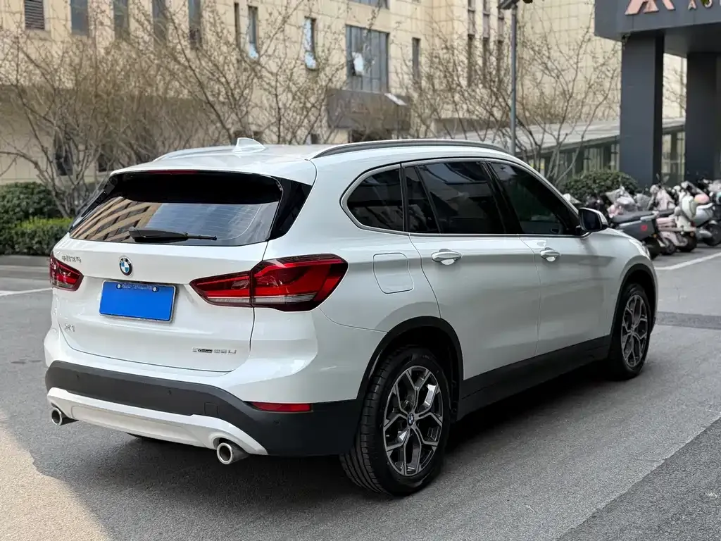 BMW X1 2022 из CN, фото 8