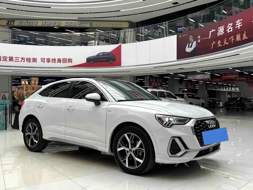 Audi Q3 Sportback — фото 4