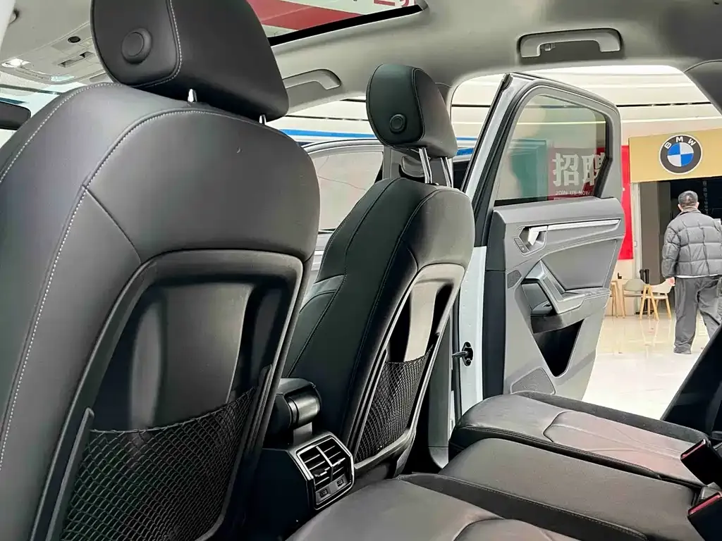 Audi Q3 Sportback — фото 6