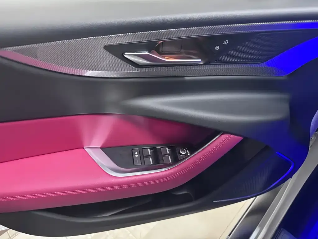 Jaguar XEL 2023 из CN, фото 4