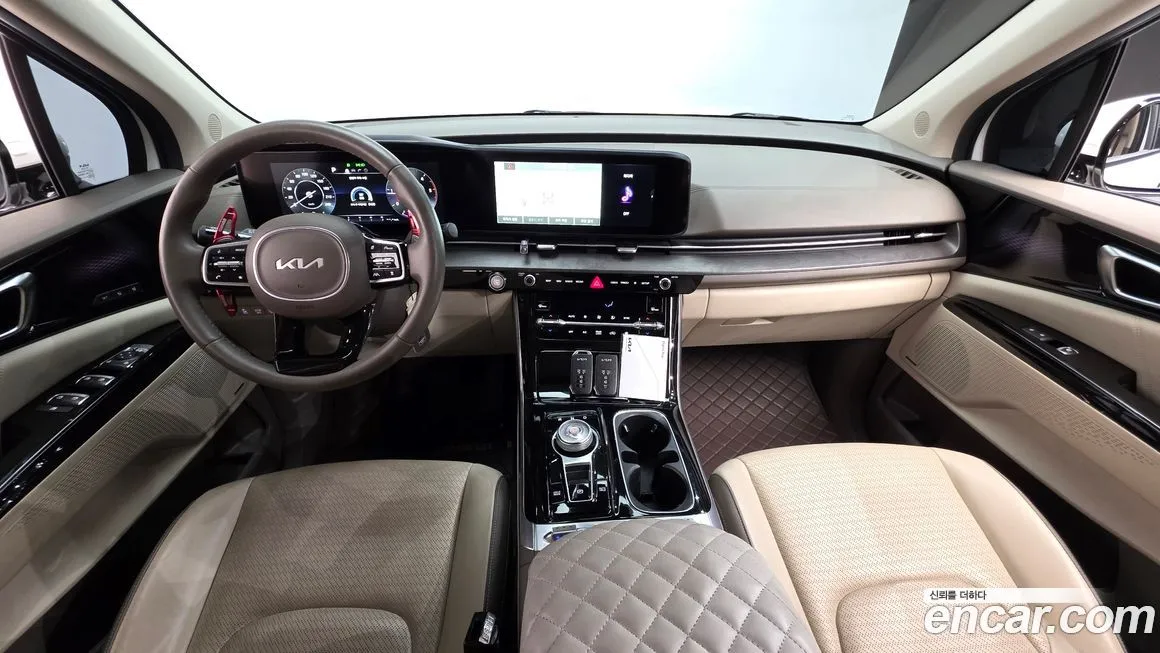 Kia Carnival — фото 3