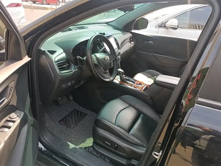 Chevrolet Equinox 2021 из CN, фото 8