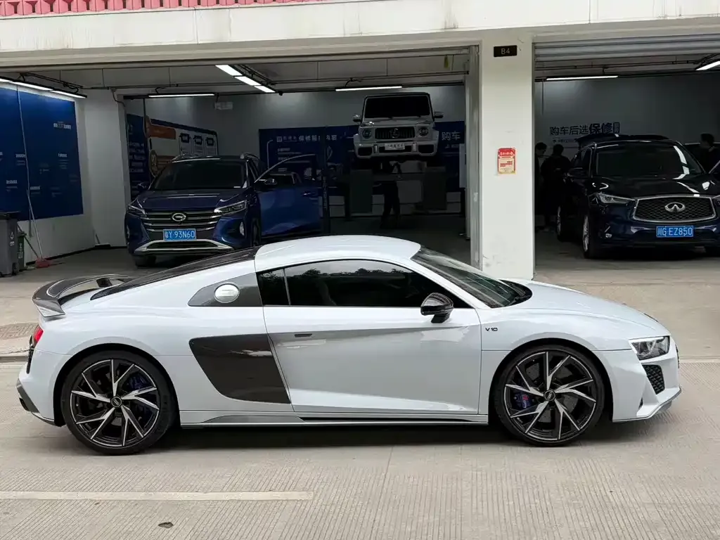 Audi R8 2022 из CN, фото 6