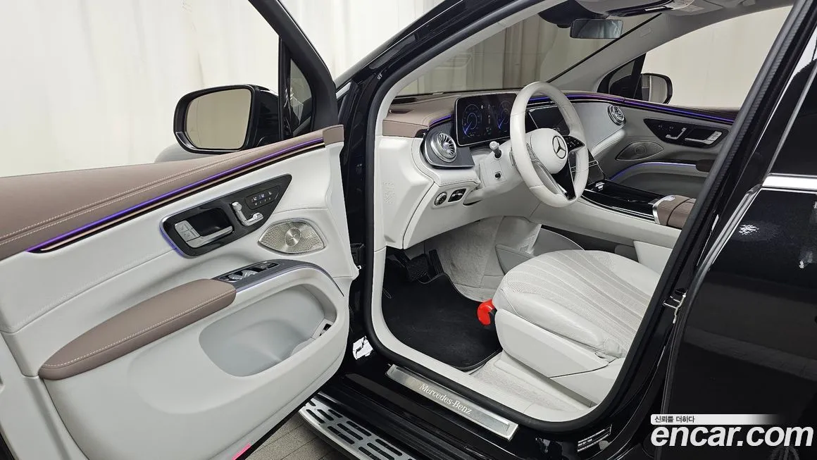 Mercedes-Benz EQS — фото 10