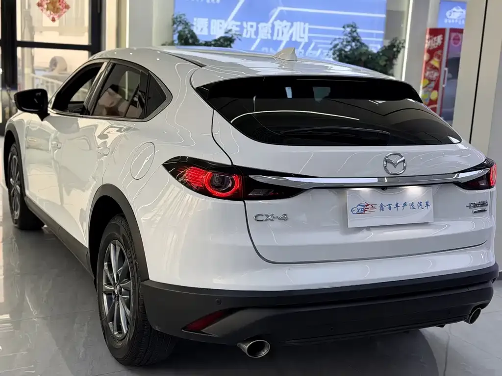Mazda CX-4 — фото 4