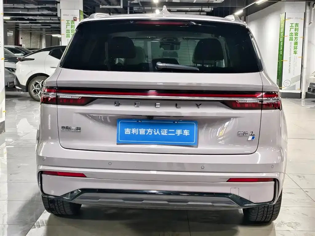 Geely Xingyue L — фото 4