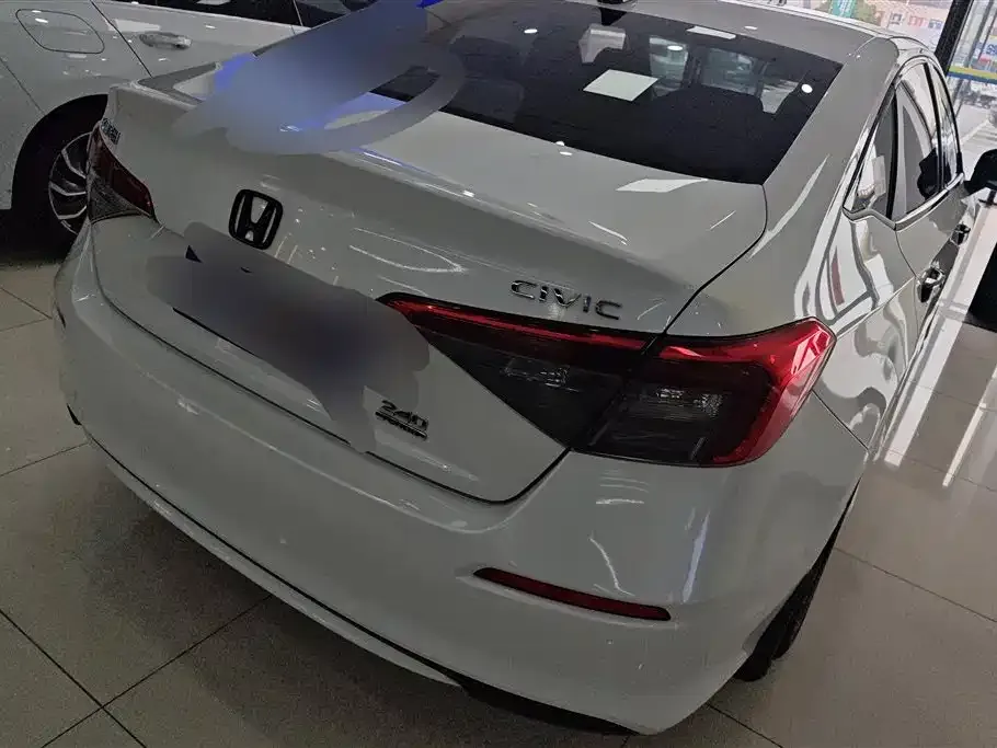 Honda Civic — фото 9