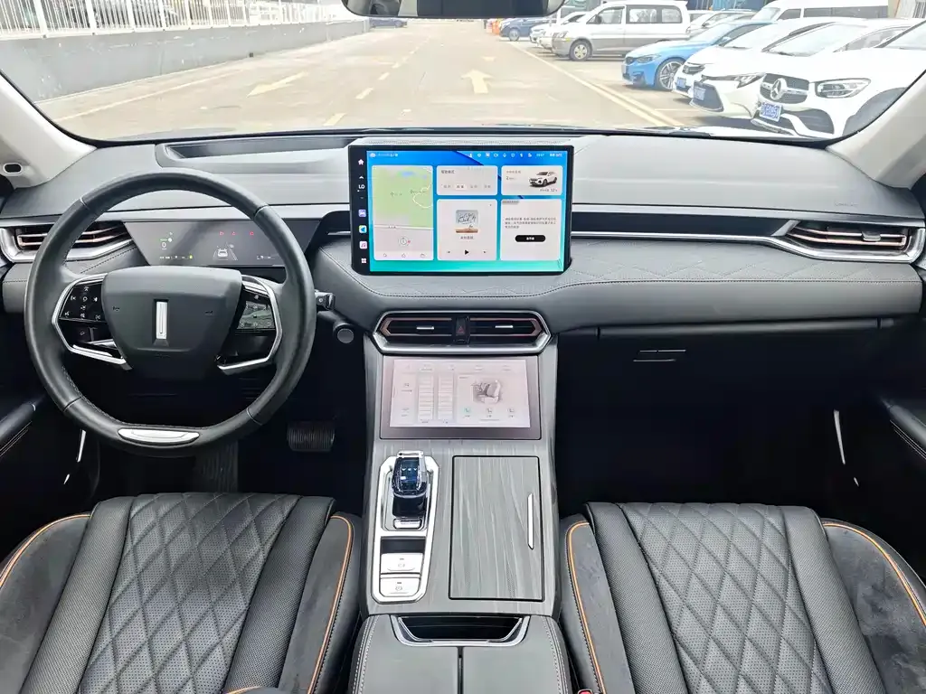 Wey Latte DHT-PHEV 2022 из CN, фото 5