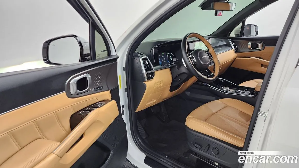 Kia Sorento — фото 8
