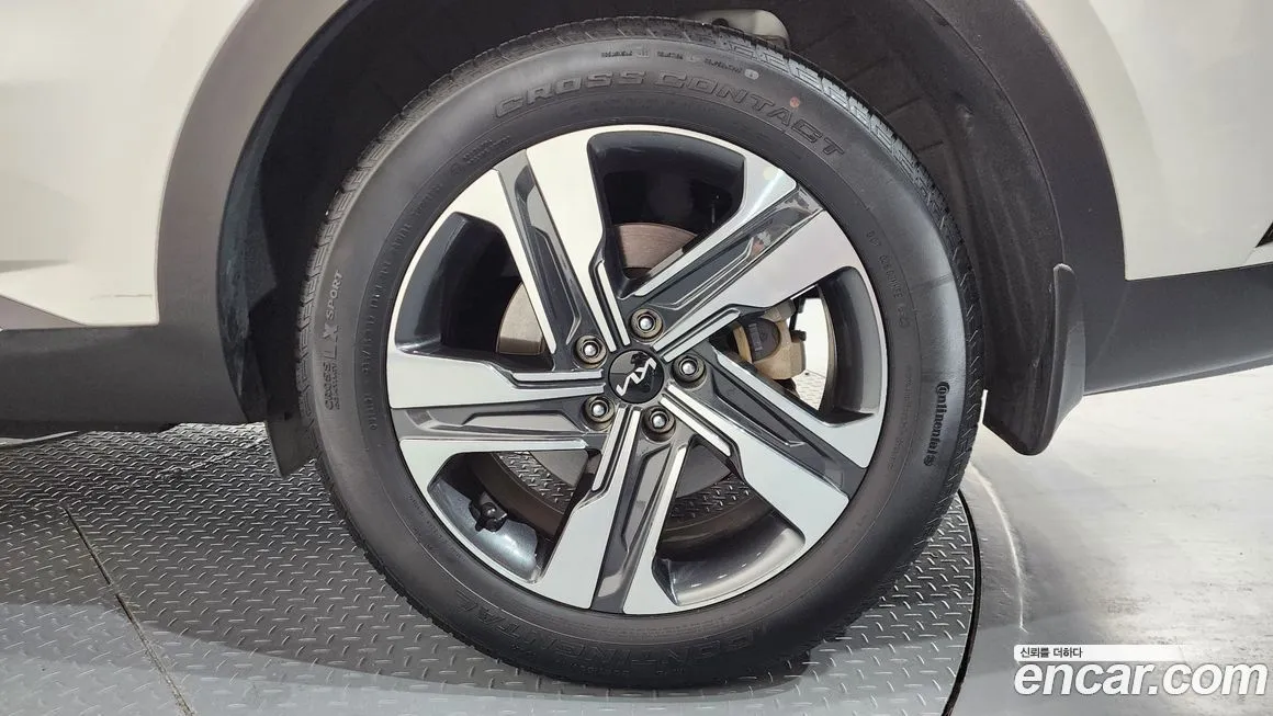Kia Sorento — фото 4