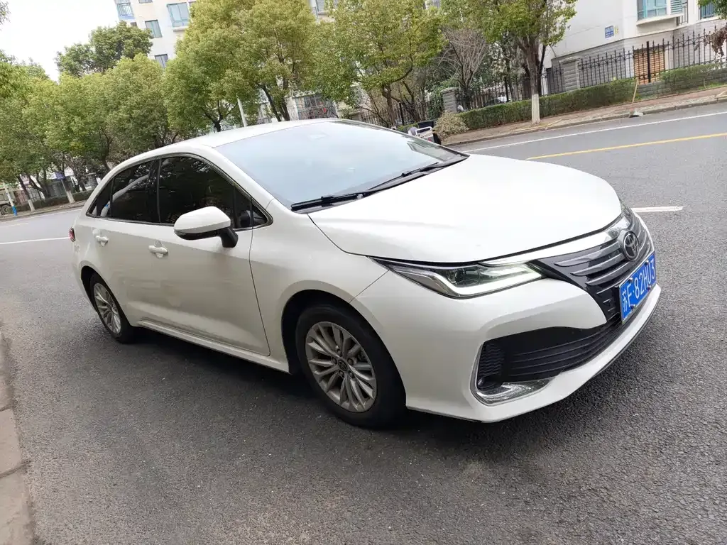 Toyota Allion — фото 9