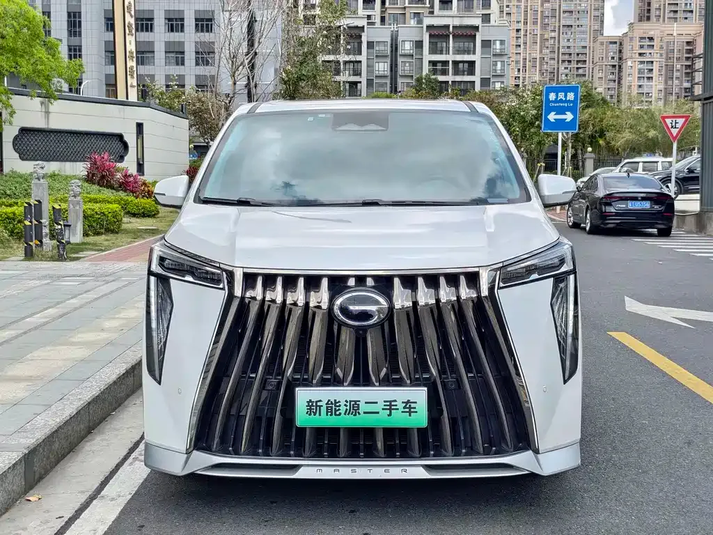 GAC Motor Trumpchi E9 — фото 4