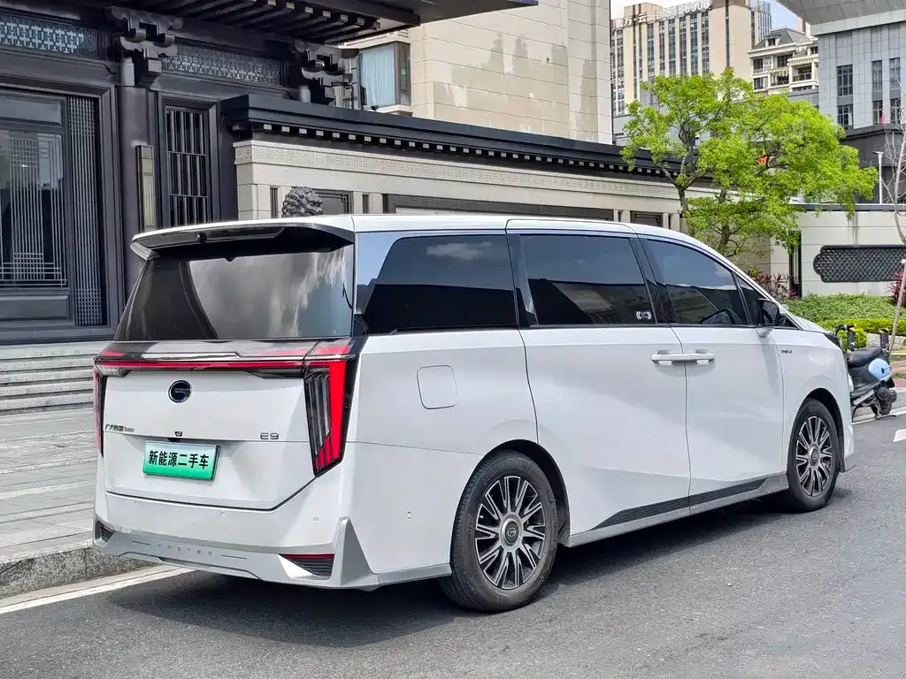 GAC Motor Trumpchi E9 — фото 7