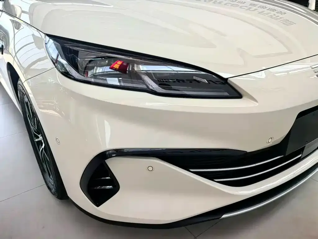 BYD Seal 06 DM-i Touring Edition — фото 9