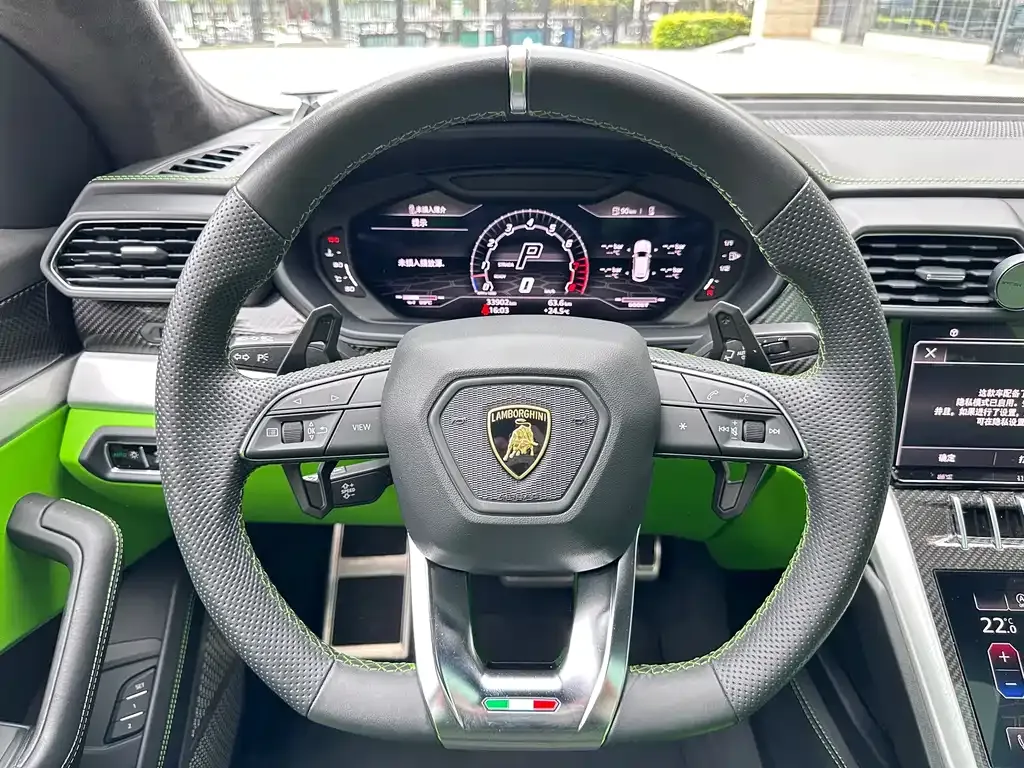 Lamborghini Urus 2022 из CN, фото 3