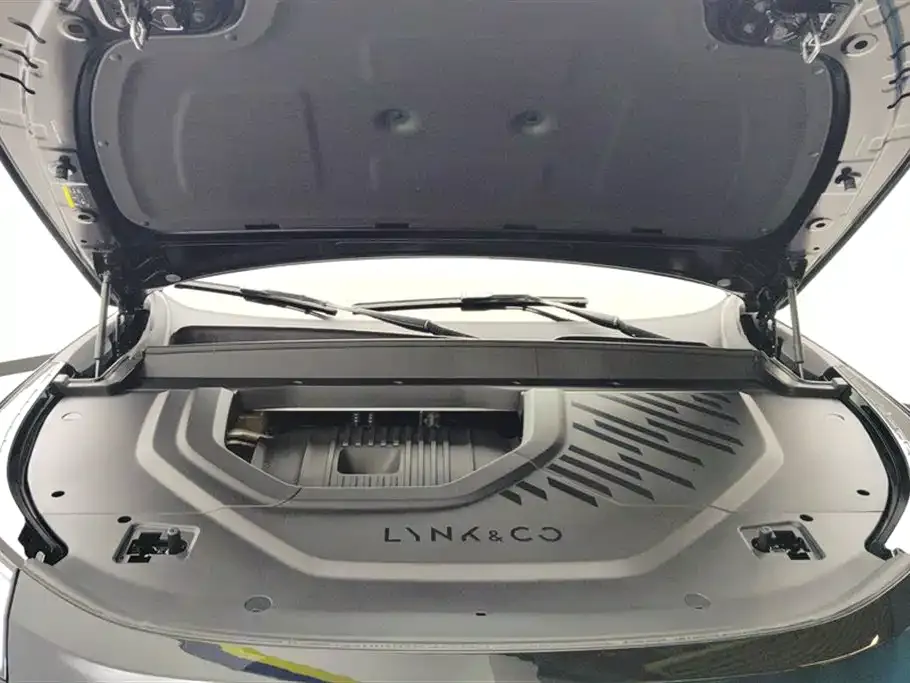Lynk & Co 900 2025 из CN, фото 10