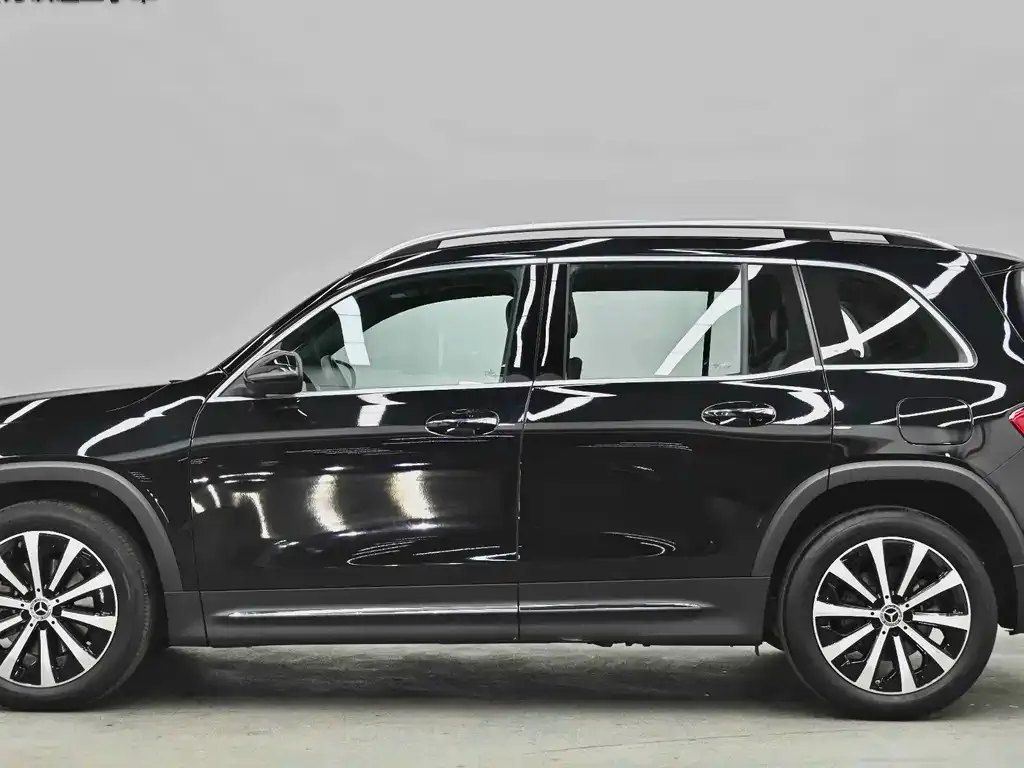 Mercedes-Benz GLB 2023 из CN, фото 8