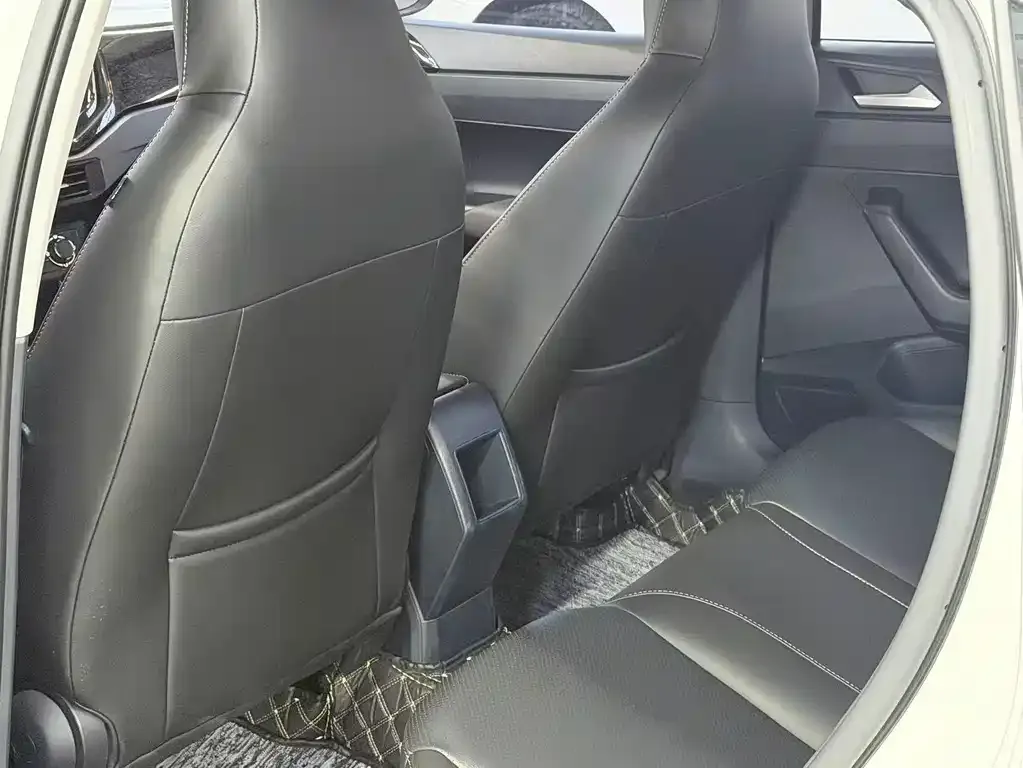 Volkswagen Lavida 2025 из CN, фото 2