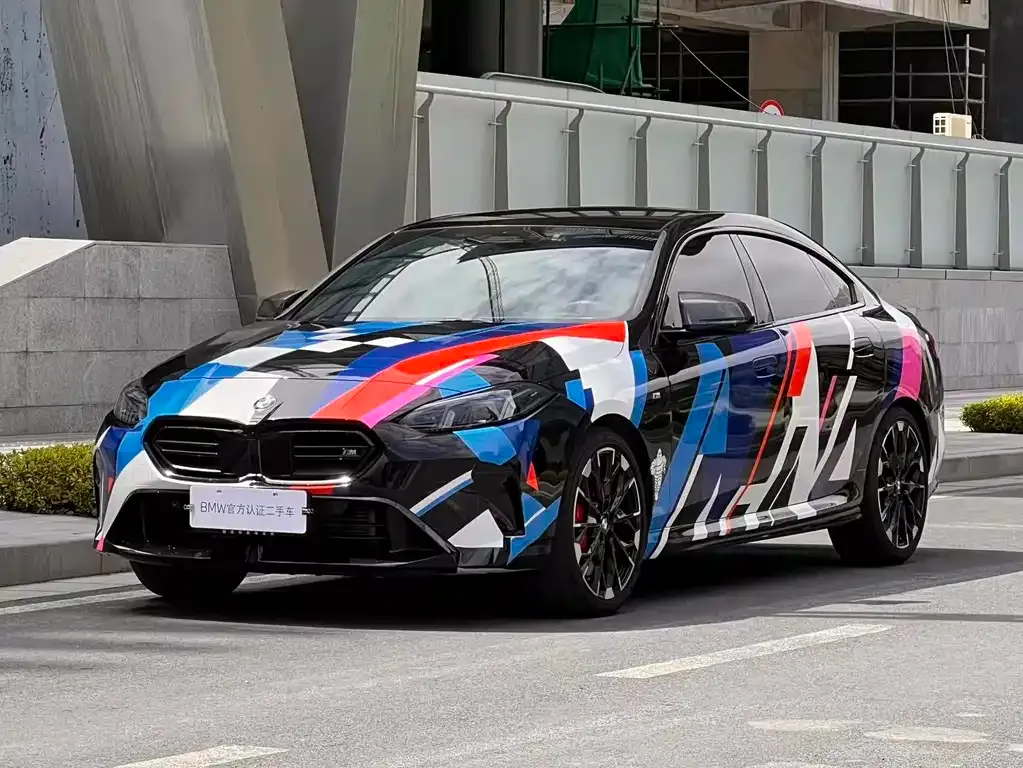 BMW M235L