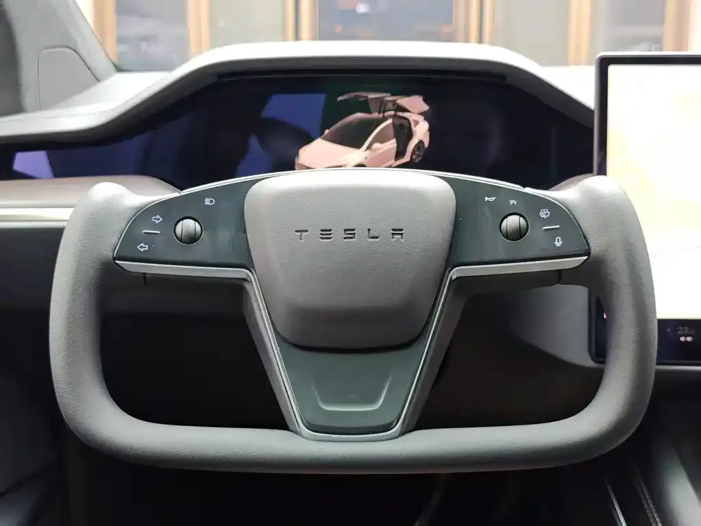 Tesla Model X 2023 из CN, фото 10
