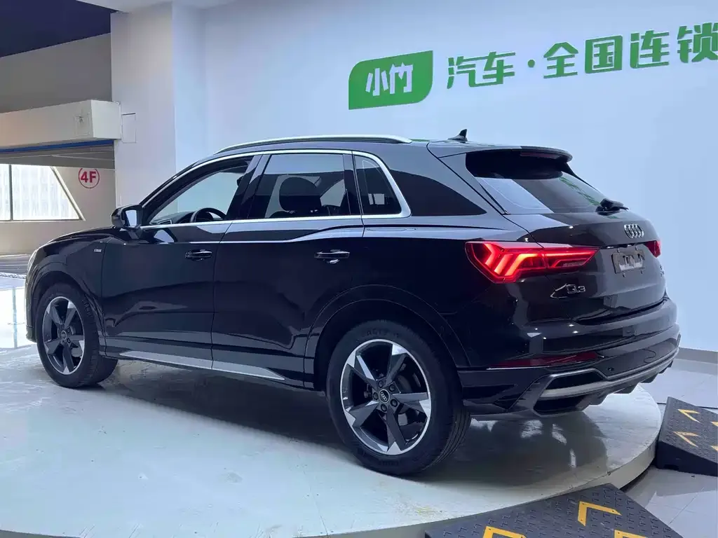 Audi Q3 2021 из CN, фото 6