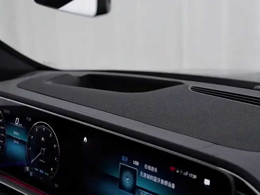 Mercedes-Benz GLS — фото 6