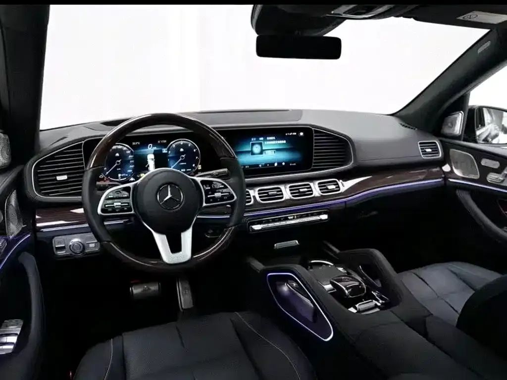 Mercedes-Benz GLS — фото 2