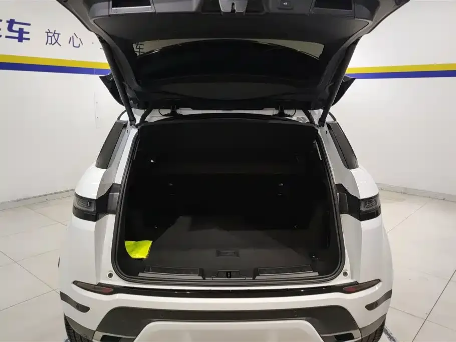 Land Rover Evoque — фото 4