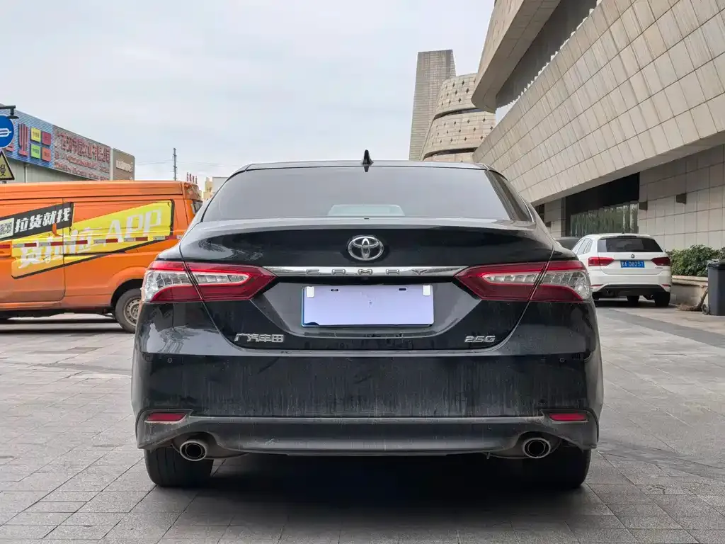 Toyota Camry 2022 из CN, фото 5