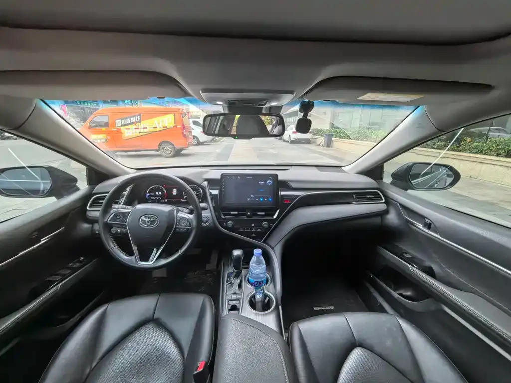Toyota Camry 2022 из CN, фото 7
