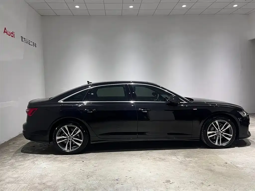 Audi A6L — фото 3