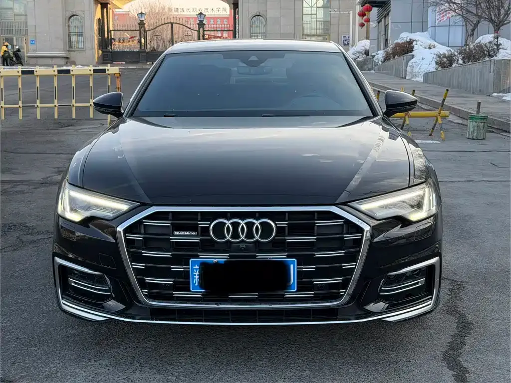 Audi A6L — фото 7