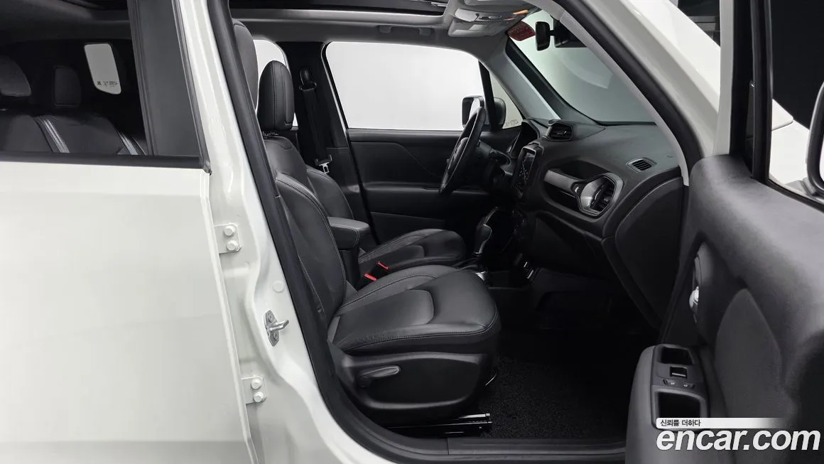 Jeep Renegade 2022 из KR, фото 7