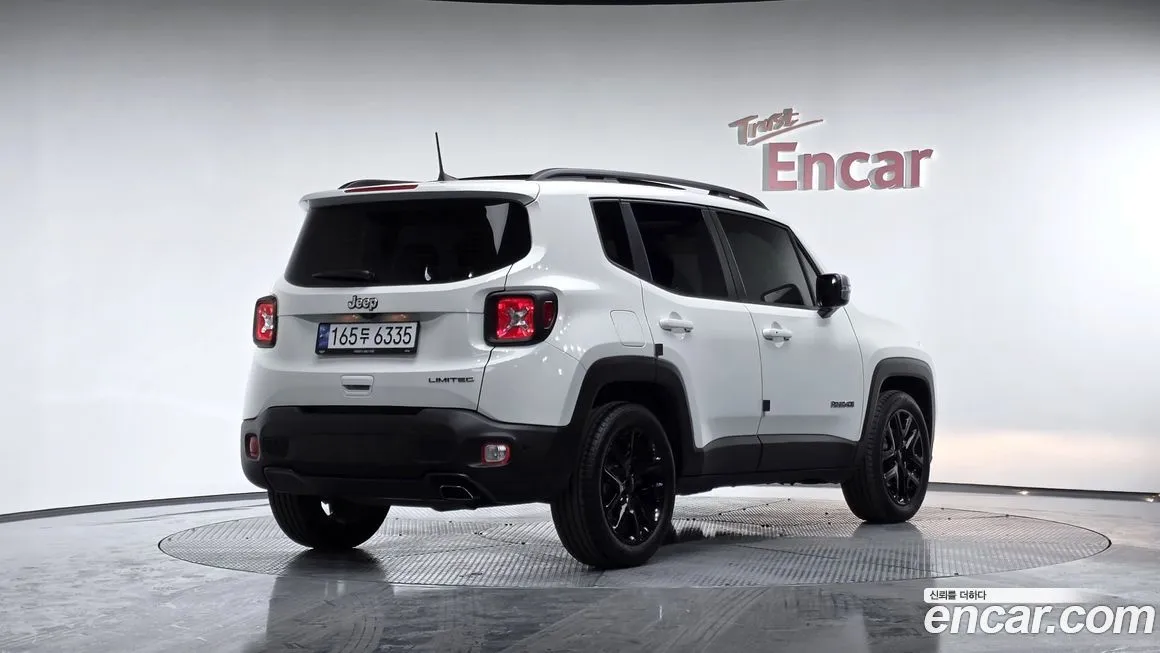 Jeep Renegade 2022 из KR, фото 9