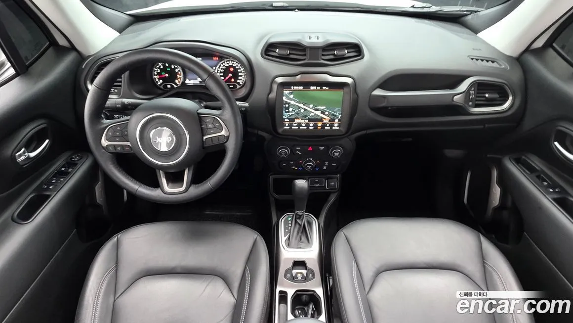 Jeep Renegade 2022 из KR, фото 10