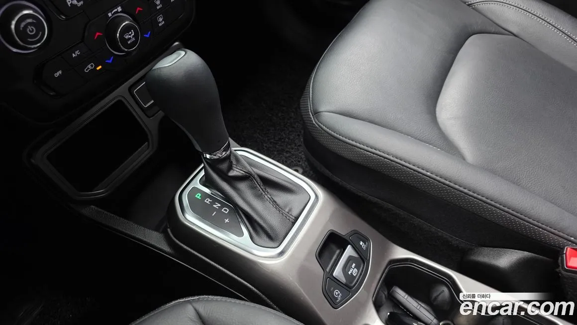 Jeep Renegade 2022 из KR, фото 4
