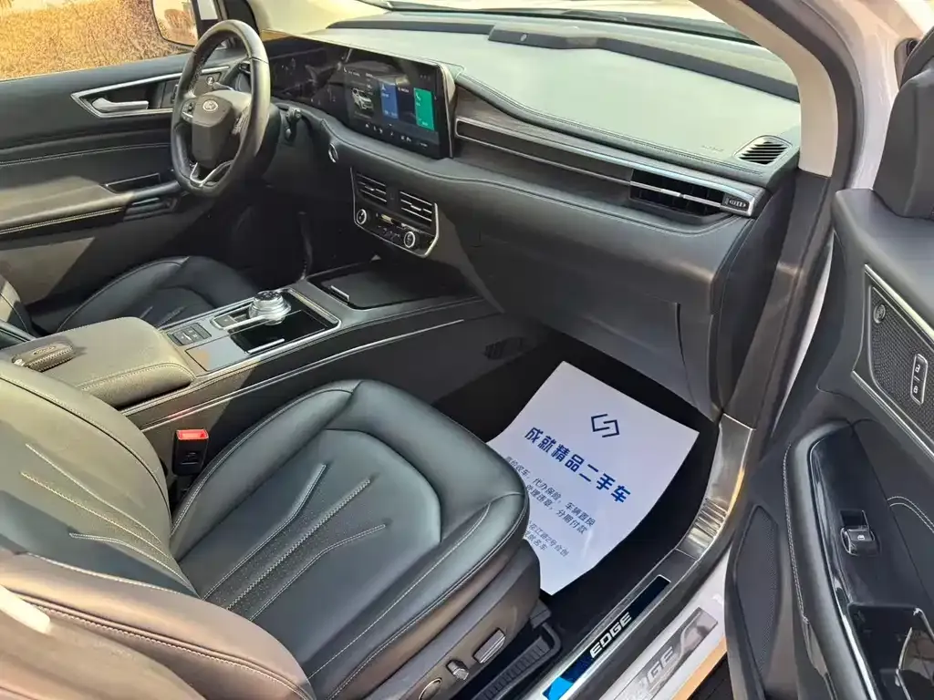 Ford Edge 2021 из CN, фото 4