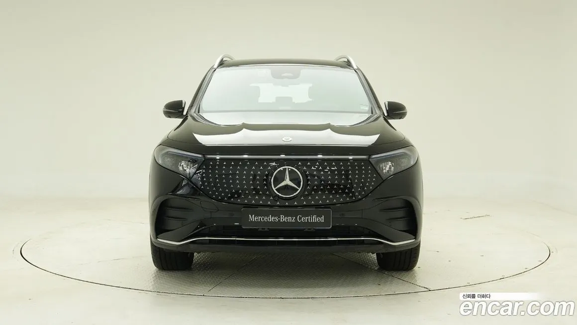 Mercedes-Benz EQB — фото 3