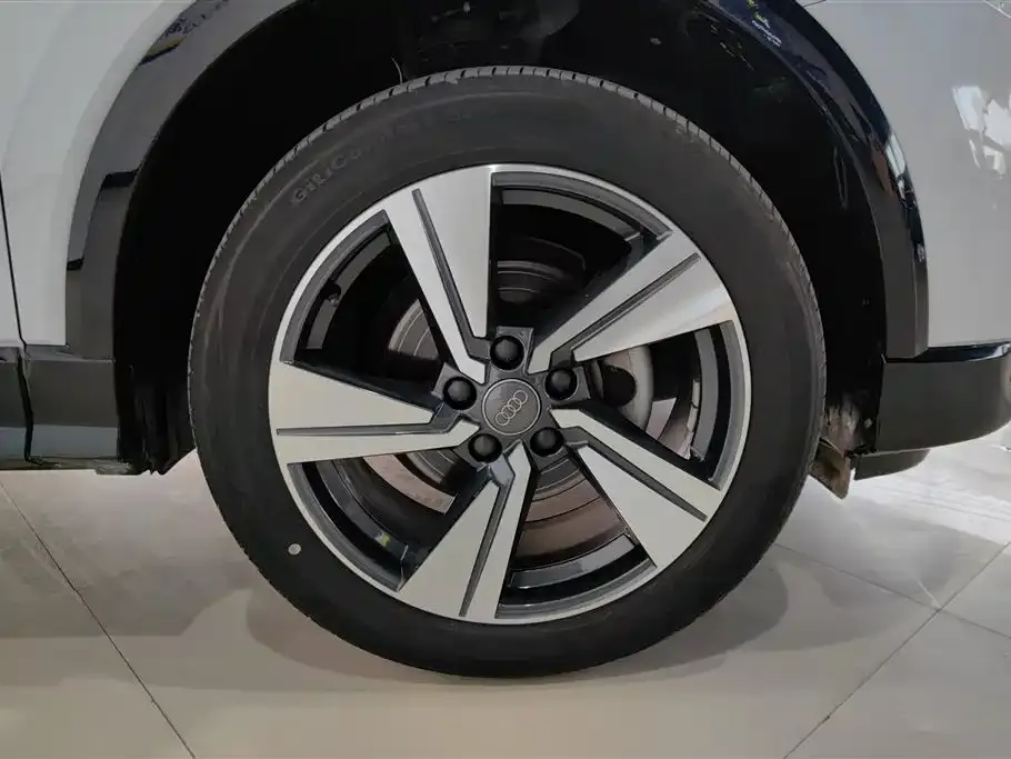 Audi Q2L 2021 из CN, фото 7