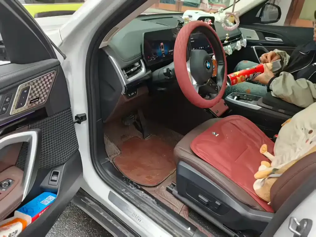 BMW X1 2024 из CN, фото 2
